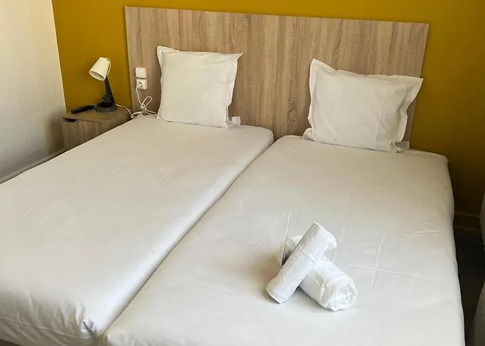 Hotel Central Hotel *